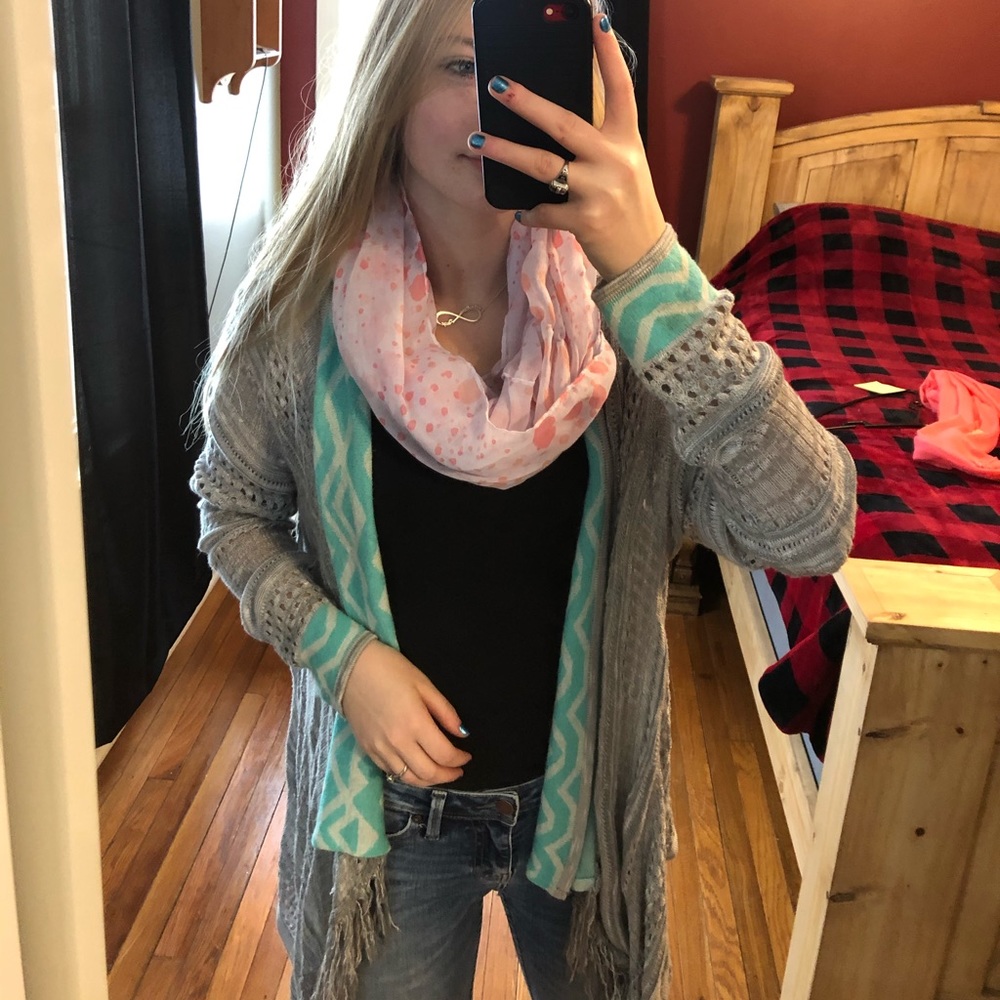 Infinity scarf
